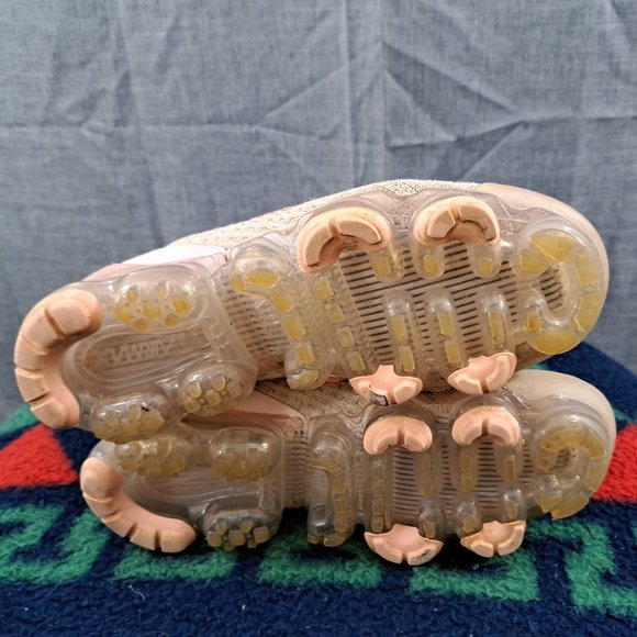 Nike Air Vapormax Flyknit 3 Light Cream CT1274-200 Women’s Size 7 Year 2020 - Picture 6 of 13